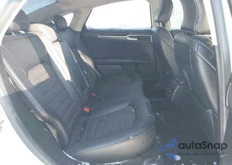 2017 Ford Fusion Se z USA, uszkodzony, nr VIN 3FA6P0HD7HR291174